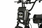 LED-Frontscheinwerfer des Rockbike Rumble E-Fatbikes im Retro-Moped-Design